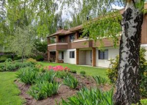 Spring Rose Estates