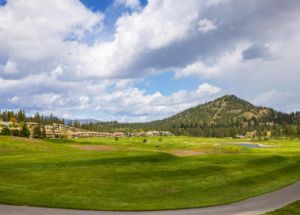 Pinnacle Pointe - 1873 Country Club Drive, Kelowna  V1V 2W6